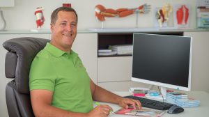 Unsere Leistungen - Betreuung von Pflegeheimpatienten: jowomed Dr. Wolf in Mainz